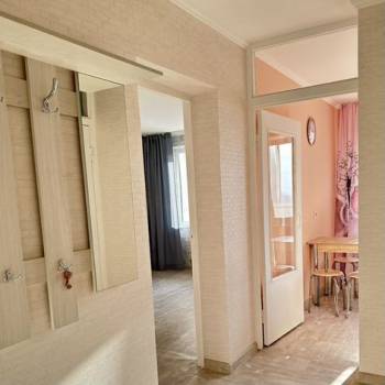 Сдается 1-комнатная квартира, 40,6 м²