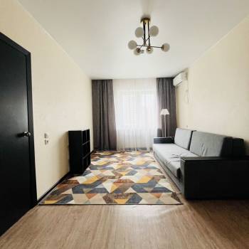 Сдается 1-комнатная квартира, 37 м²