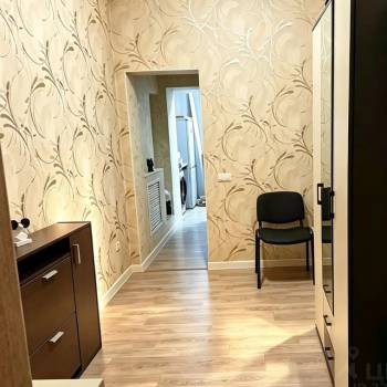 Сдается 1-комнатная квартира, 40 м²