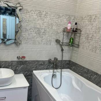 Сдается 1-комнатная квартира, 55 м²