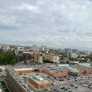 Сдается 1-комнатная квартира, 55 м²
