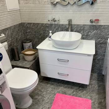 Сдается 1-комнатная квартира, 55 м²