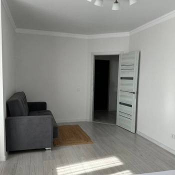 Продается 1-комнатная квартира, 41,3 м²