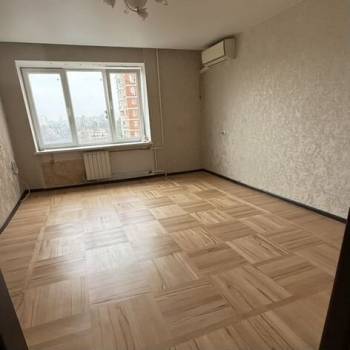 Продается 3-х комнатная квартира, 61 м²