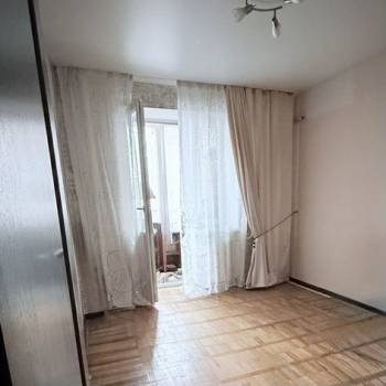 Продается 3-х комнатная квартира, 61 м²