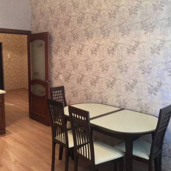Сдается 1-комнатная квартира, 51 м²