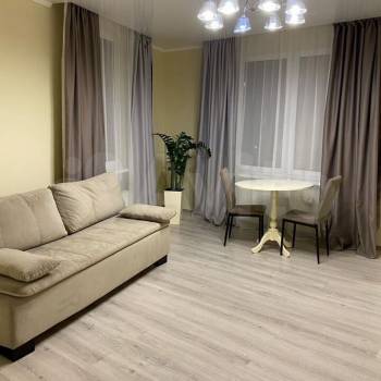 Сдается 1-комнатная квартира, 50,4 м²