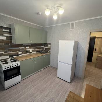 Сдается 1-комнатная квартира, 37,9 м²