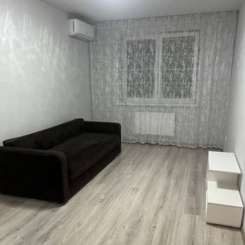 Сдается 2-х комнатная квартира, 56 м²