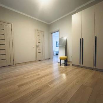 Сдается 2-х комнатная квартира, 76 м²