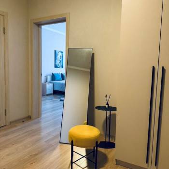 Сдается 2-х комнатная квартира, 76 м²