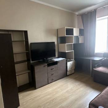 Сдается 1-комнатная квартира, 37 м²