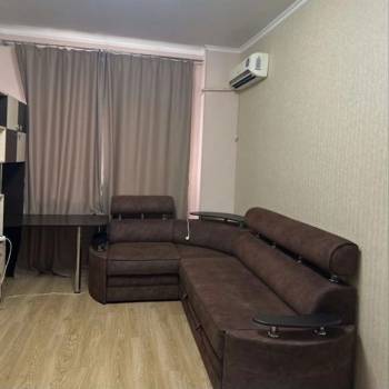Сдается 1-комнатная квартира, 37 м²