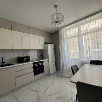 Продается 1-комнатная квартира, 39 м²
