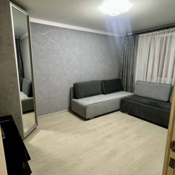 Сдается Многокомнатная квартира, 61 м²