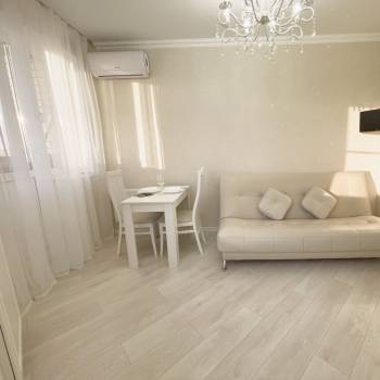 Продается 1-комнатная квартира, 30 м²