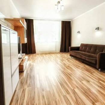Сдается 2-х комнатная квартира, 71,8 м²