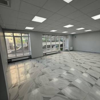 Сдается Нежилое помещение, 70 м²