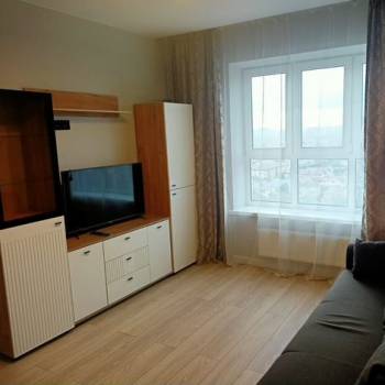 Сдается 1-комнатная квартира, 37 м²