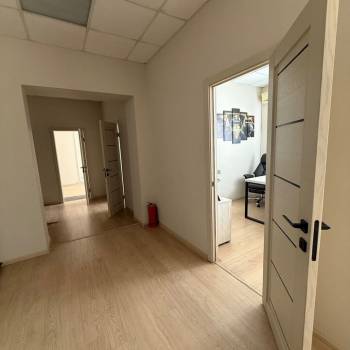 Сдается Нежилое помещение, 30 м²