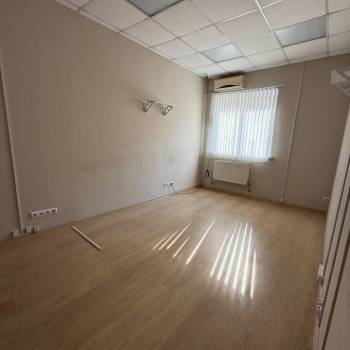 Сдается Нежилое помещение, 30 м²