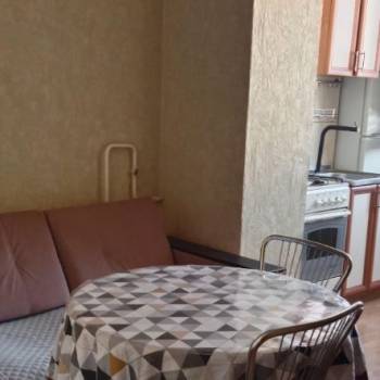 Продается 1-комнатная квартира, 30 м²