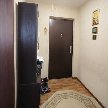 Продается 1-комнатная квартира, 37,5 м²