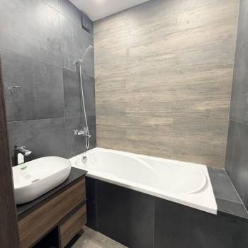 Продается 2-х комнатная квартира, 63 м²