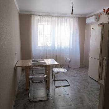 Продается 2-х комнатная квартира, 57,6 м²