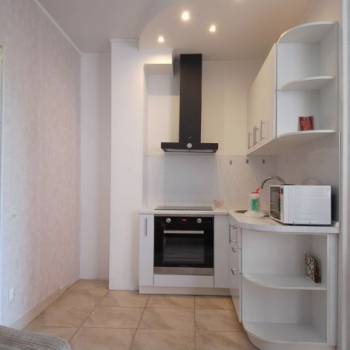 Продается 1-комнатная квартира, 37,5 м²