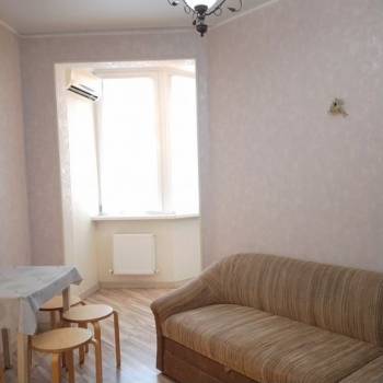 Продается 1-комнатная квартира, 37,5 м²