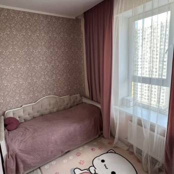 Продается 3-х комнатная квартира, 45 м²