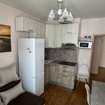 Сдается 1-комнатная квартира, 37 м²