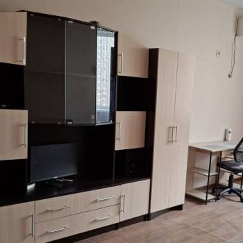 Сдается 1-комнатная квартира, 51,7 м²