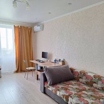 Сдается 2-х комнатная квартира, 72 м²