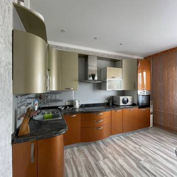 Сдается 2-х комнатная квартира, 68 м²