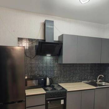 Сдается 1-комнатная квартира, 35,8 м²
