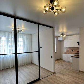 Продается 1-комнатная квартира, 32,7 м²