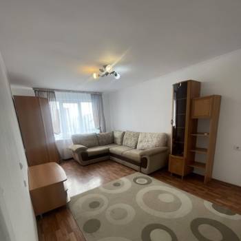 Сдается 2-х комнатная квартира, 59 м²