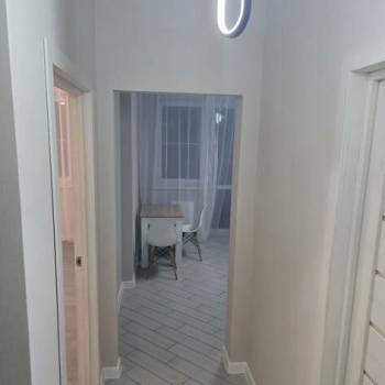 Сдается 1-комнатная квартира, 42 м²