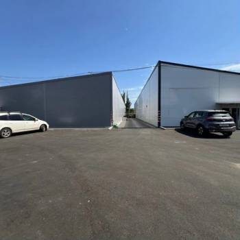 Сдается Нежилое помещение, 670 м²