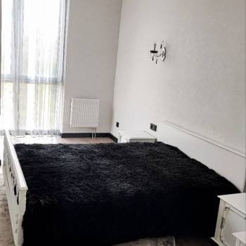 Сдается 2-х комнатная квартира, 80 м²