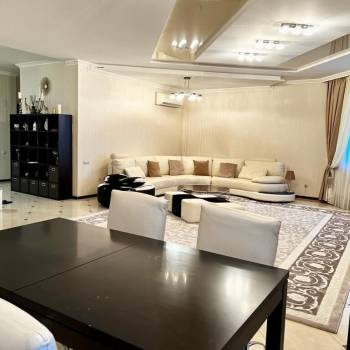 Сдается Многокомнатная квартира, 126 м²
