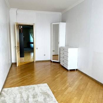 Сдается Многокомнатная квартира, 126 м²