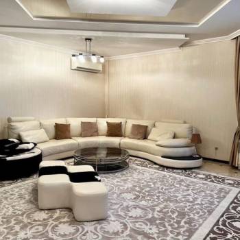 Сдается Многокомнатная квартира, 126 м²