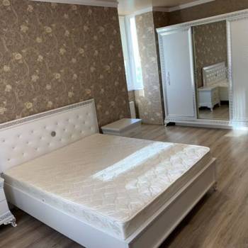 Сдается Многокомнатная квартира, 103 м²