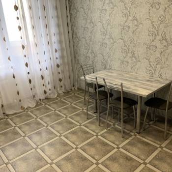 Сдается Многокомнатная квартира, 103 м²