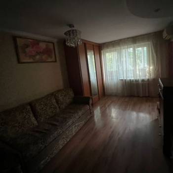 Сдается Многокомнатная квартира, 60 м²