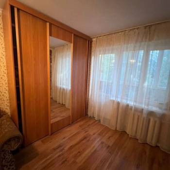 Сдается Многокомнатная квартира, 60 м²