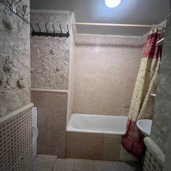 Сдается Многокомнатная квартира, 60 м²